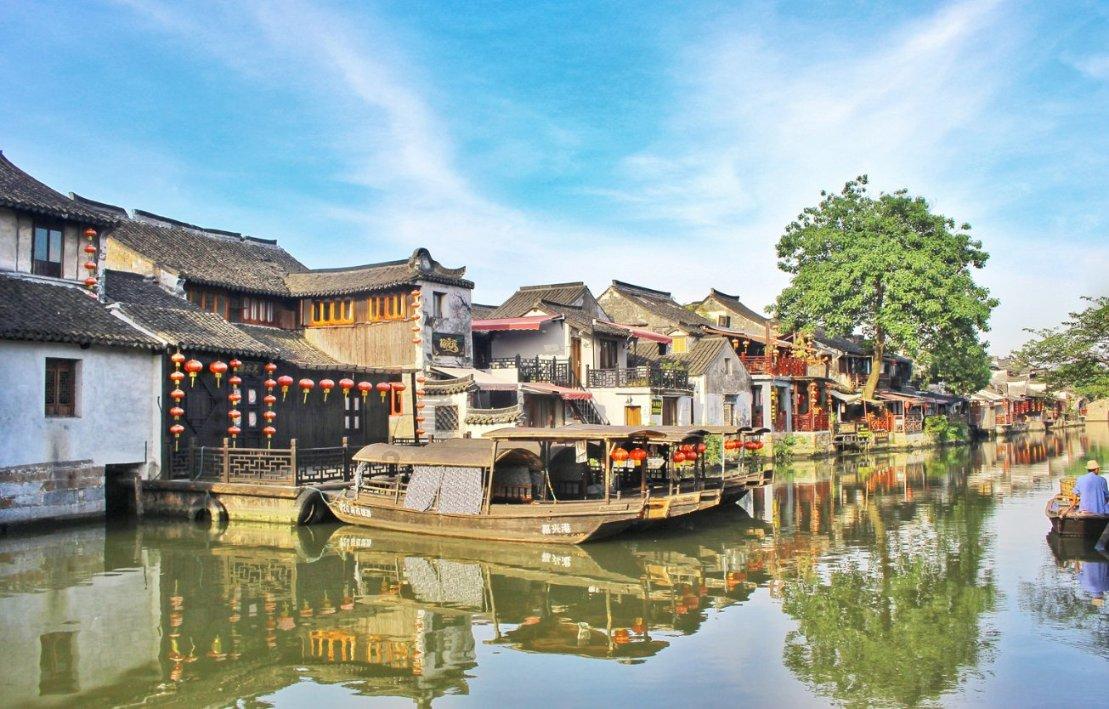 普罗西达:彩色粉笔画出的岛屿